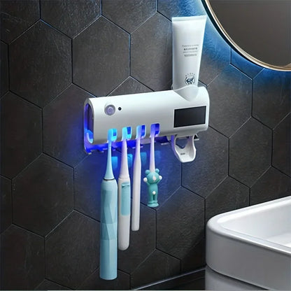 Intelligent UV toothbrush holder